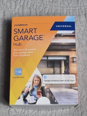Chamberlain myQ Smart Garage Hub Universal WiFi Garage Door Controller MYQ-G0301